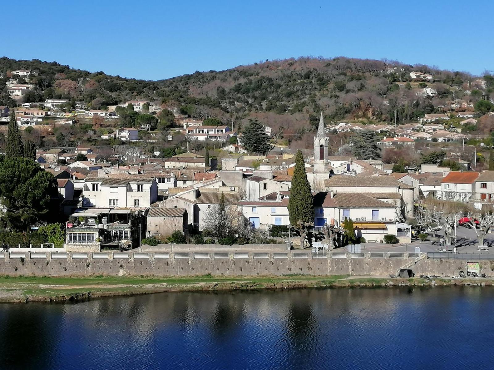 Superbe Appartement Dans Residence Avec Piscine Saint-Martin-dʼArdèche Екстериор снимка