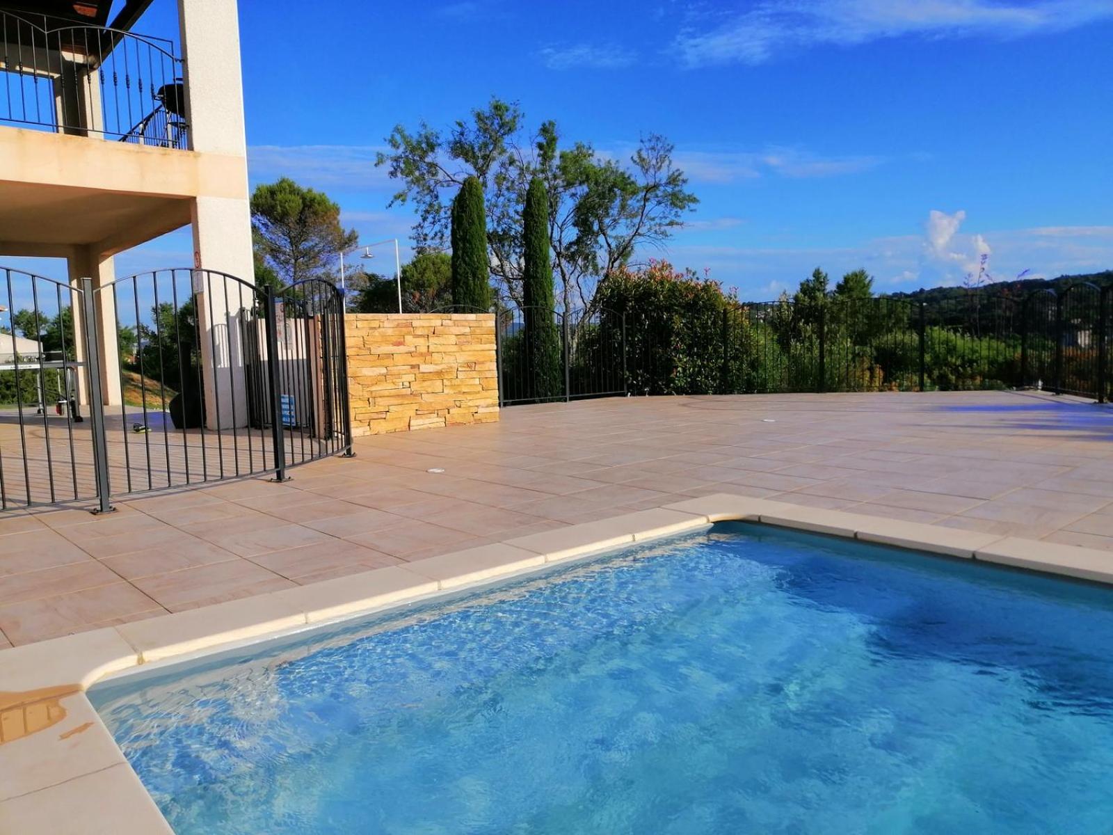 Superbe Appartement Dans Residence Avec Piscine Saint-Martin-dʼArdèche Екстериор снимка